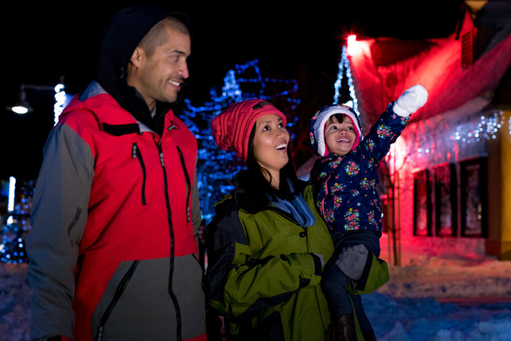 Family christmas lights in Big Bear